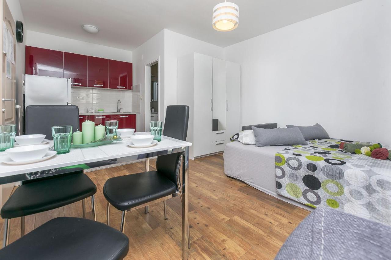 Apartments Lorenzo Lokva Rogoznica Luaran gambar