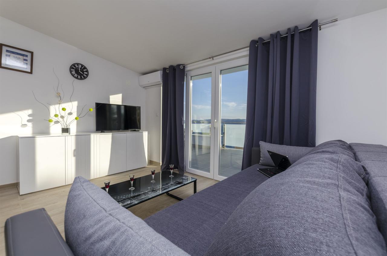Apartments Lorenzo Lokva Rogoznica Luaran gambar